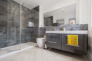 Photo 25- click for photo gallery